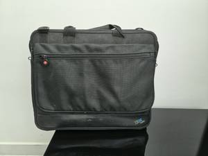 Vintage IBM ThinkPad T40 – Windows XP – Original IBM Bag & Charger