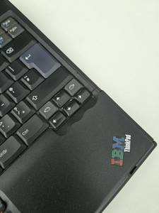 Vintage IBM ThinkPad T40 – Windows XP – Original IBM Bag & Charger